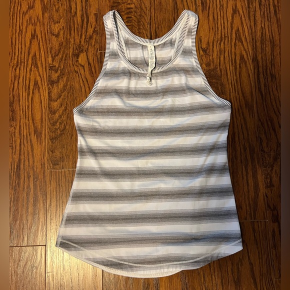 Lululemon Tank Top Think Fast Tank Grey/White Stripe - Picture 1 of 4